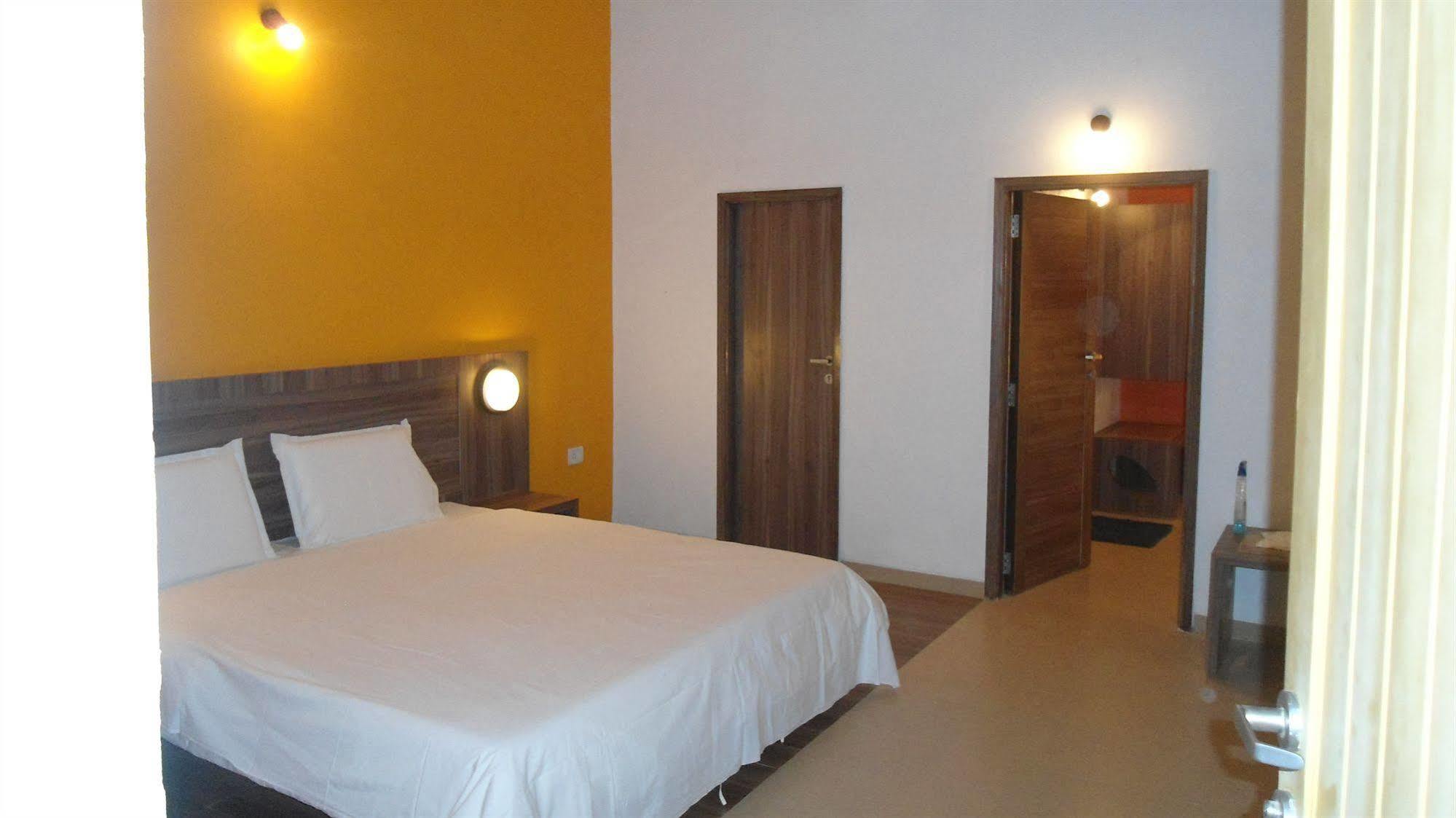 Golden Swan Beach Resort Murūd Εξωτερικό φωτογραφία