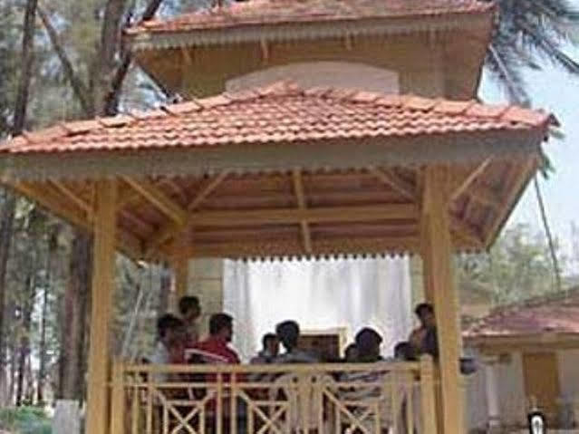 Golden Swan Beach Resort Murūd Εξωτερικό φωτογραφία